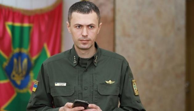 Демченко повідомив, що прикордонники не спостерігають за переміщенням військової техніки або військовослужбовців з території Білорусі.