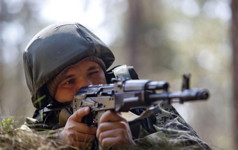 Згідно з інформацією Генерального штабу, російські війська інтенсивно намагаються пробити лінію оборони Збройних Сил України в двох напрямках.